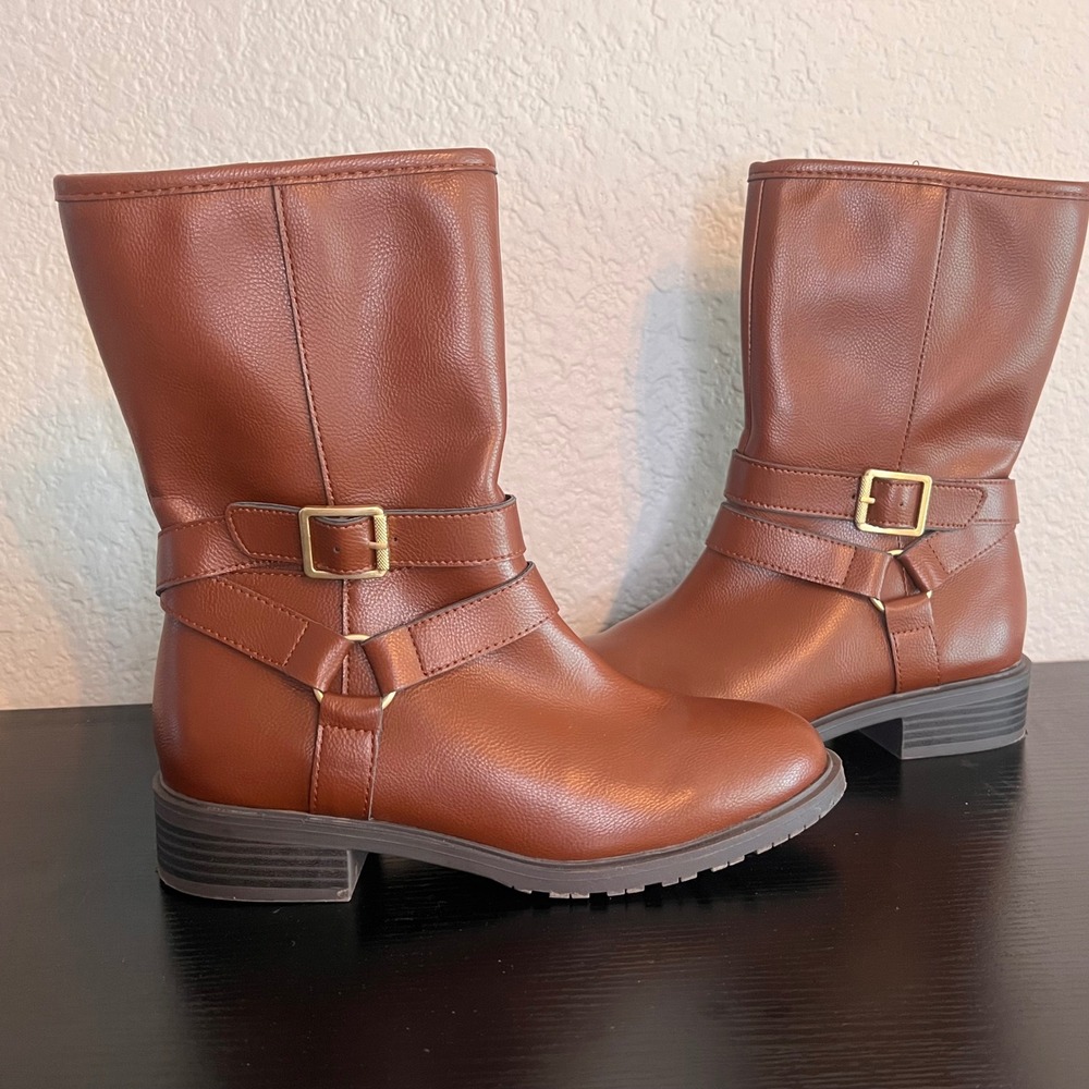 Style‎ & CO Women's Cognac Brown Ankle Boots with Buckle Detail Size 6M